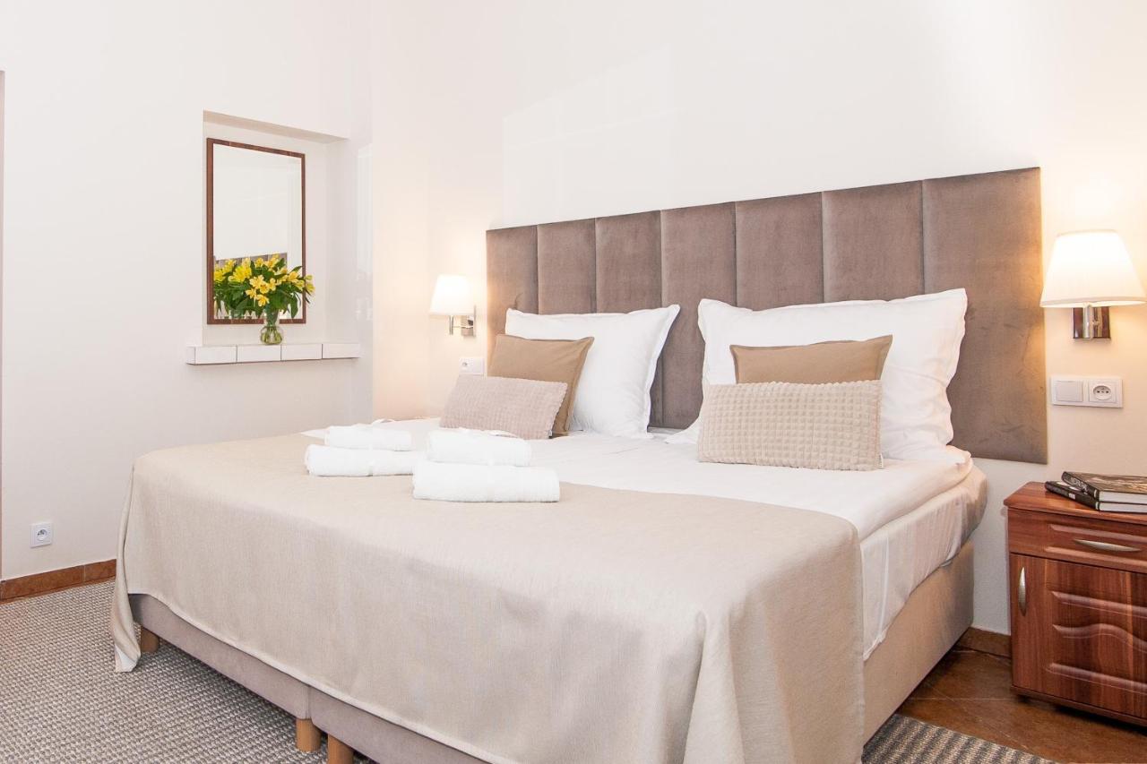 Hotel Awo Hnězdno Pokoj fotografie