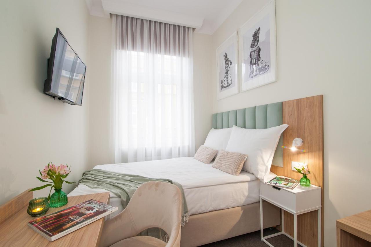 Hotel Awo Hnězdno Pokoj fotografie