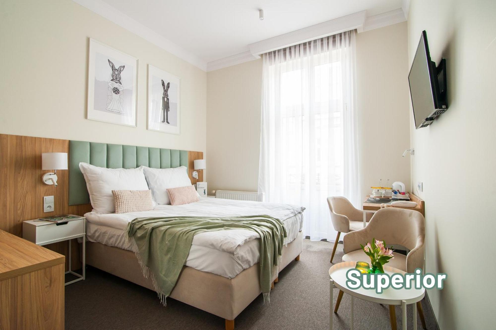 Hotel Awo Hnězdno Exteriér fotografie