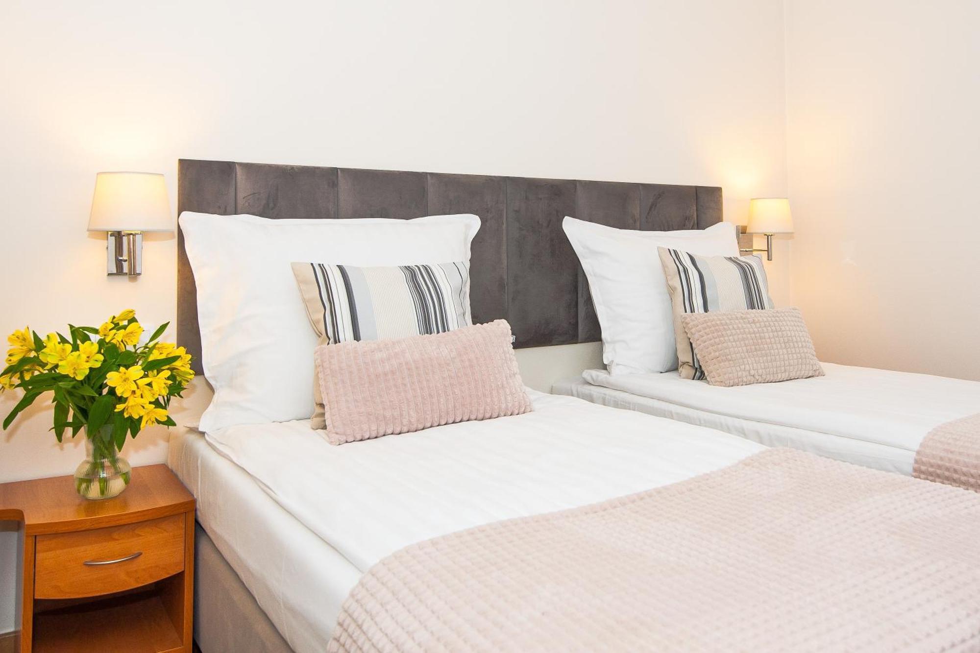 Hotel Awo Hnězdno Pokoj fotografie
