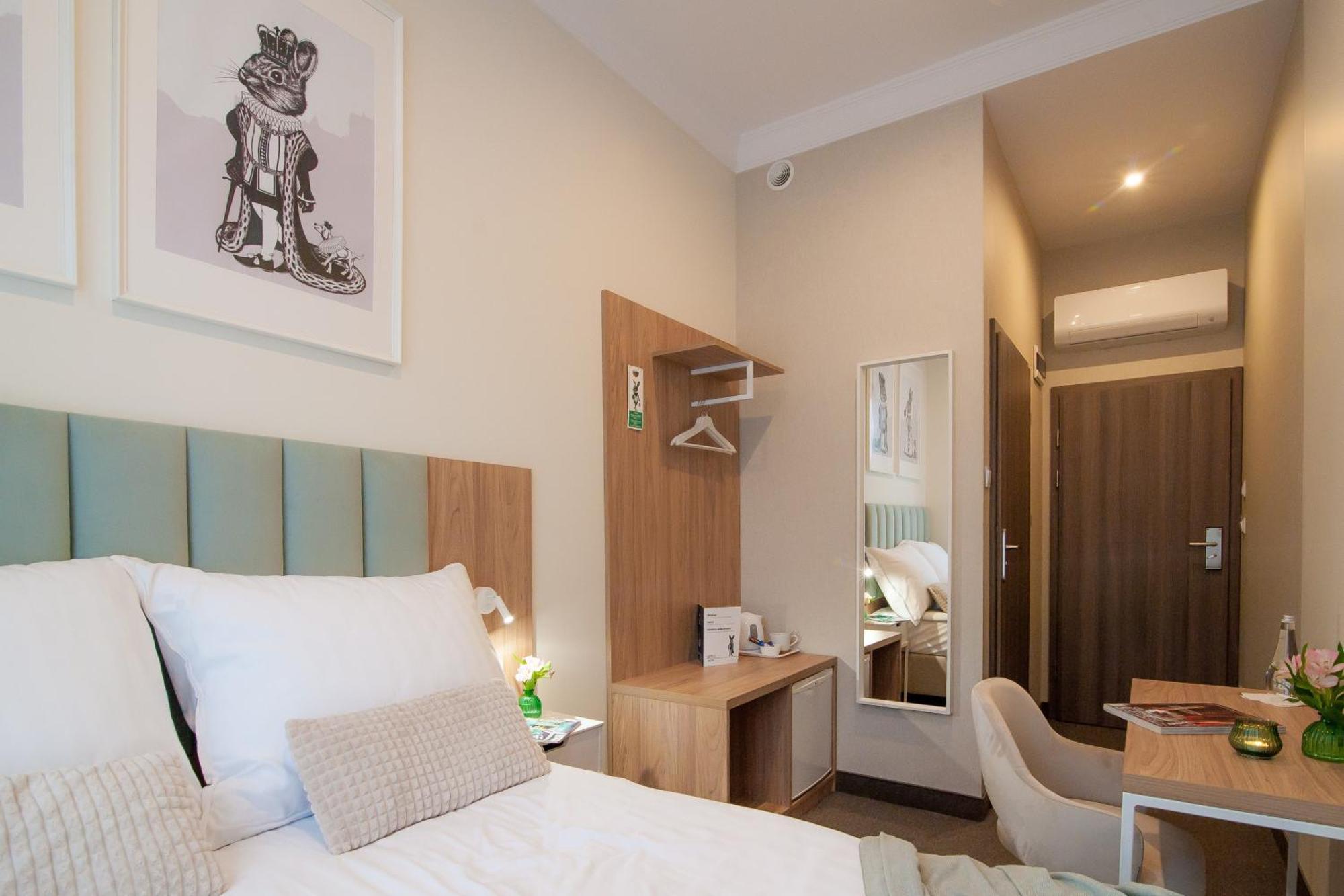 Hotel Awo Hnězdno Pokoj fotografie