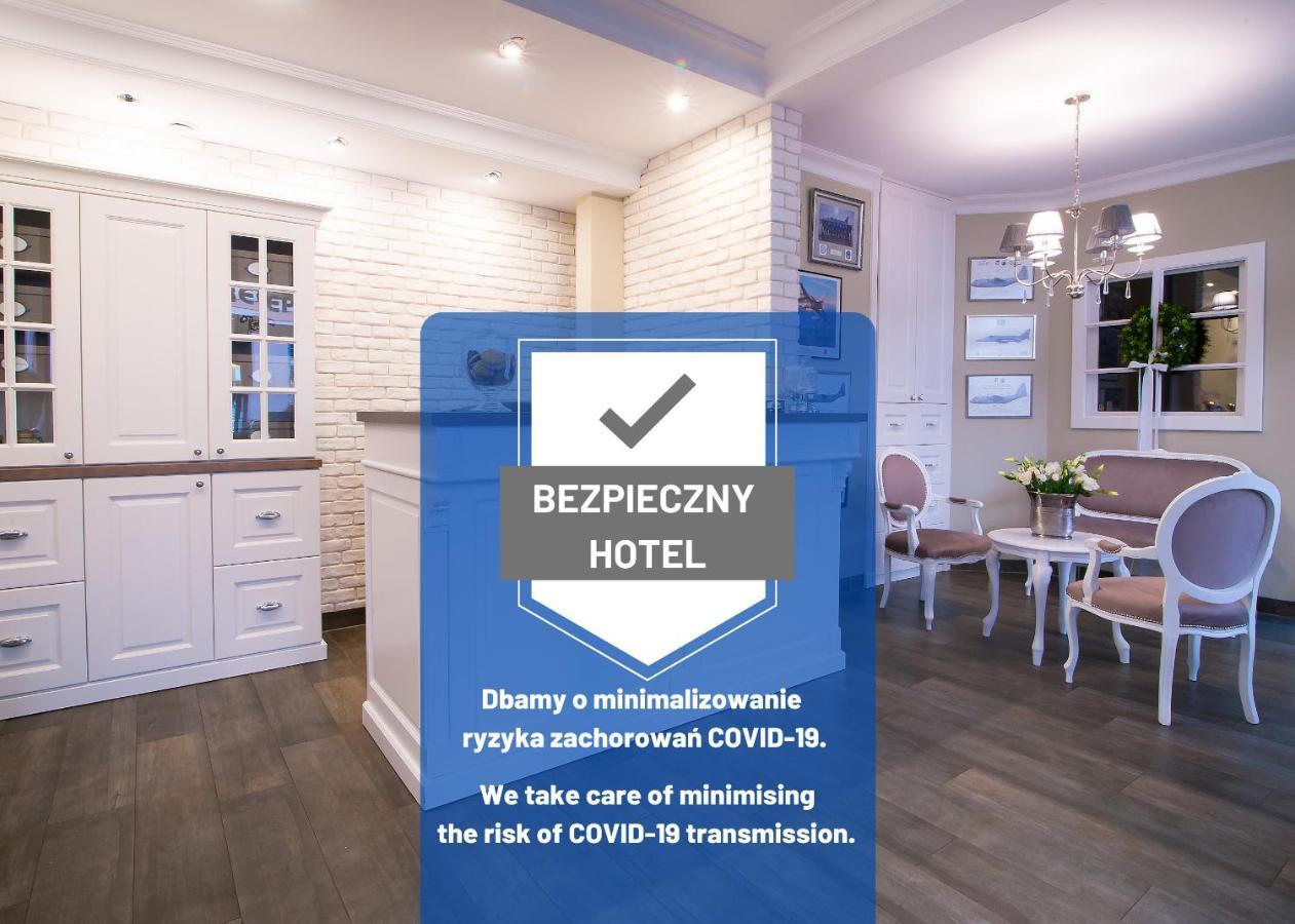 Hotel Awo Hnězdno Exteriér fotografie